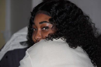 Jerry Curly Bob Wig – HD Lace 13x4 or 4x4 – 100% Remy Human Hair – 200% Density – Loose Deep Wave Texture